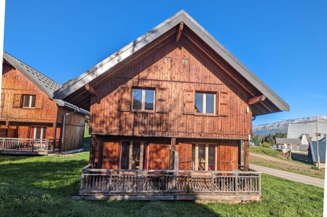 Chalet Moeki Acces Piscine Sauna Les Deserts  Екстер'єр фото